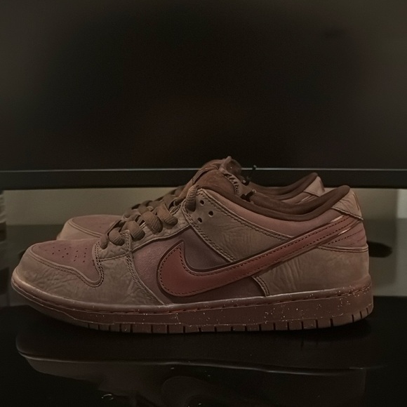 Nike Other - Nike SB Dunk Low City of Love Burgundy Crush
